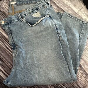 Good American Light Wash Good Waist Skinny Crop Jeans - Relaxed Distress